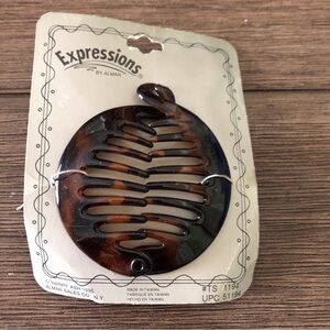 Turtle shell hair claw